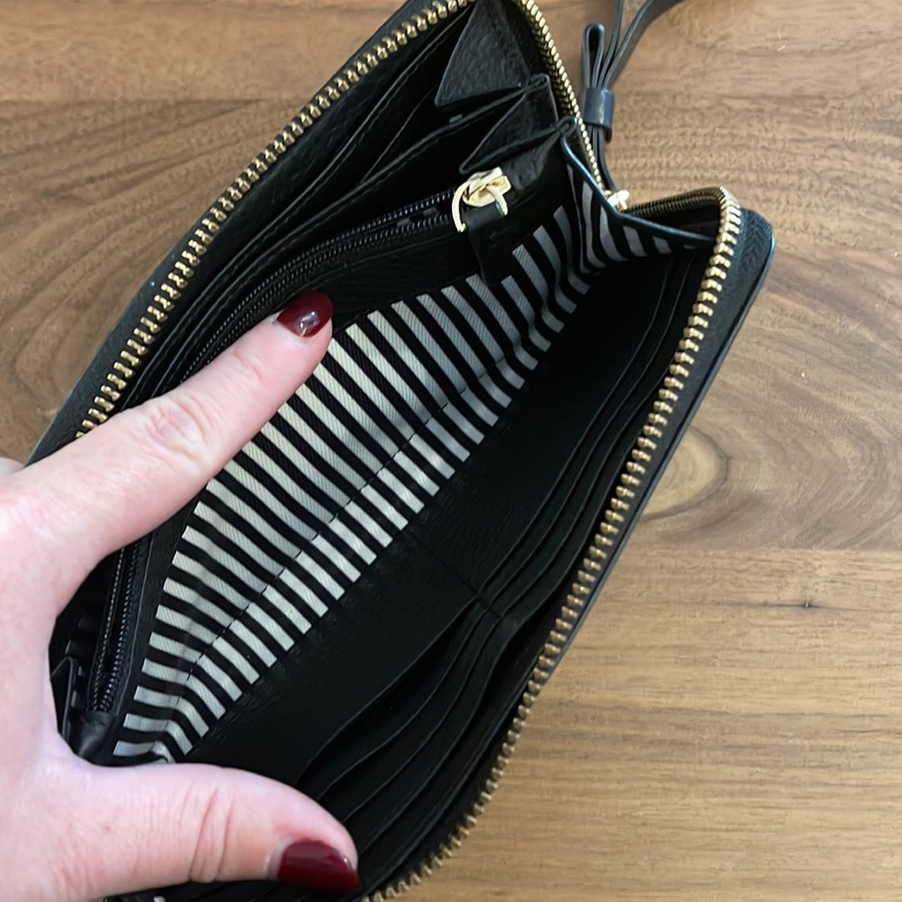 Kate spade black leather cobble hill Lacey zip around wallet - Picture 6 of 9